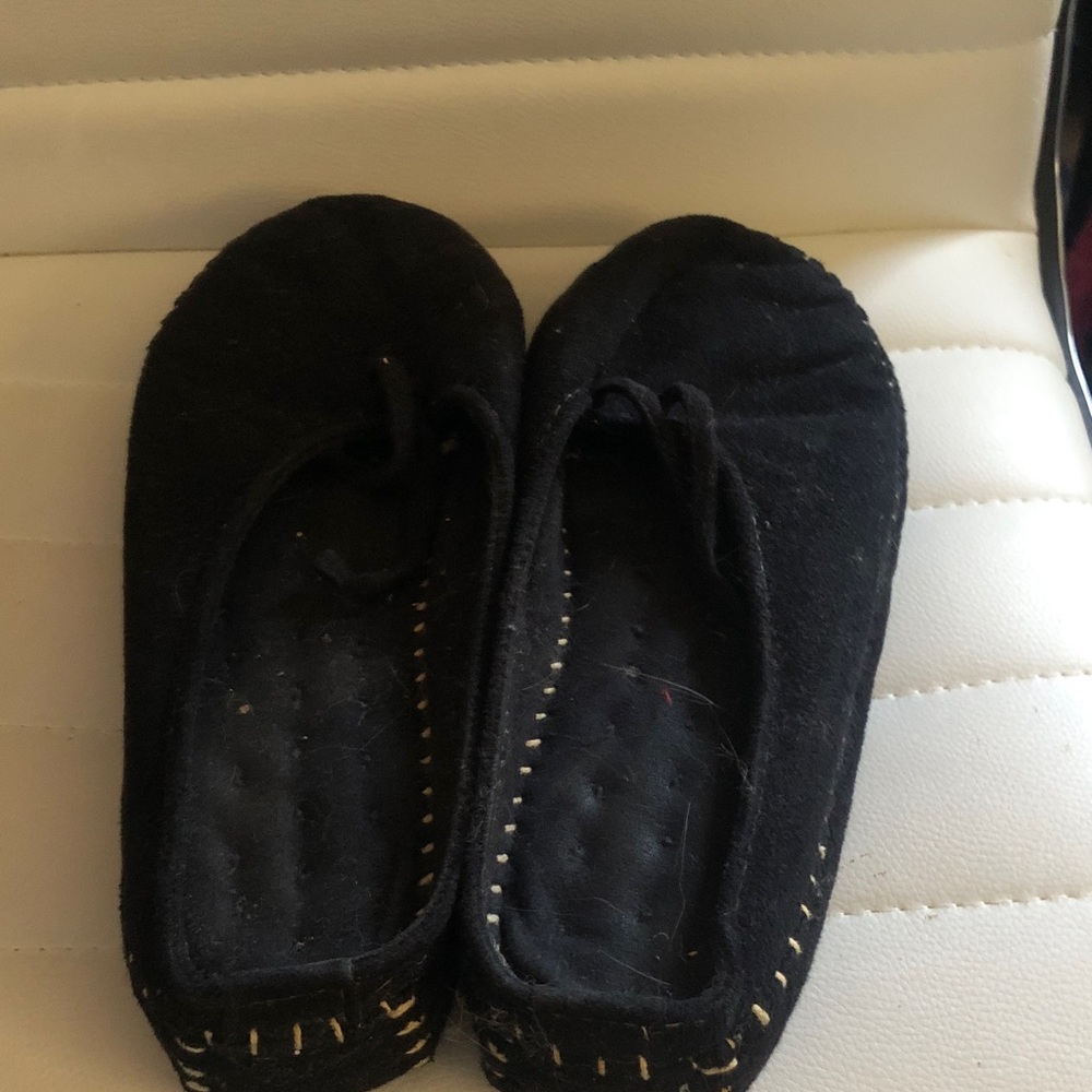 Isotoner Black Textured Slippers